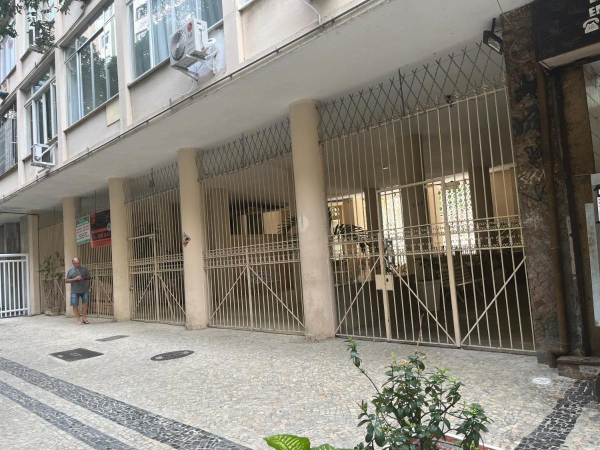 Apartamento Para Temporada Em Copacabana, Perto Da Praia Apartamento