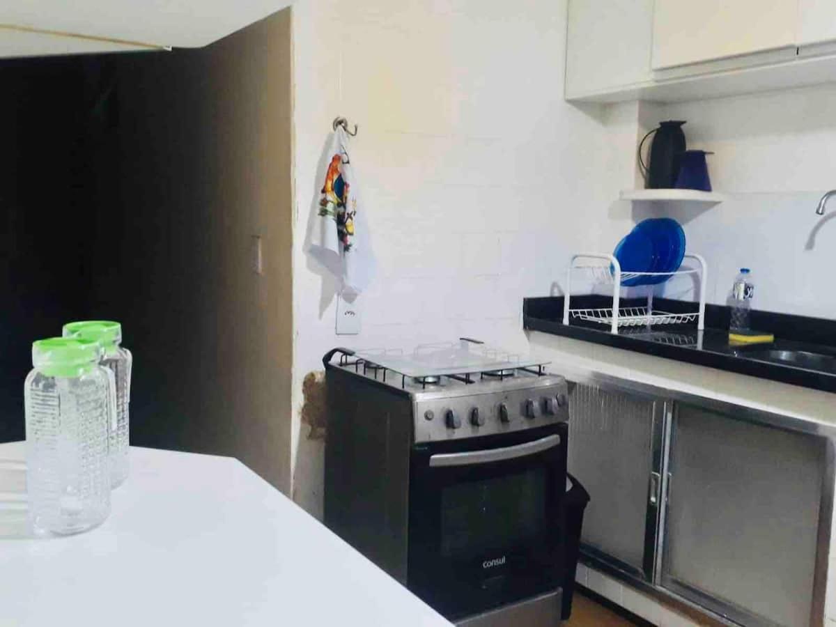 Apartamento Amplo E Confortavel. Ar Condic, Wifi, Tv. Metro. Tijuca. *
