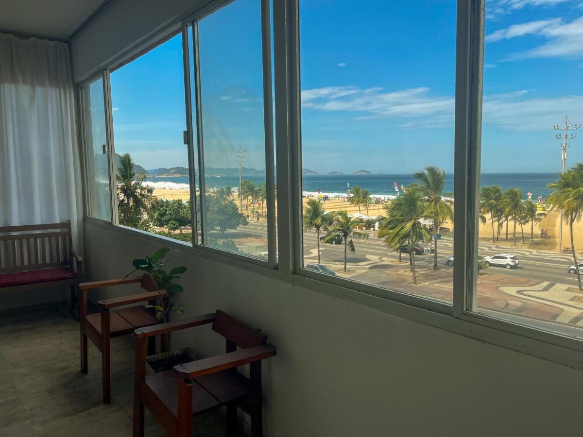 Apartamento Grande Com Vista Frente Mar Copacabana * Rio de Janeiro