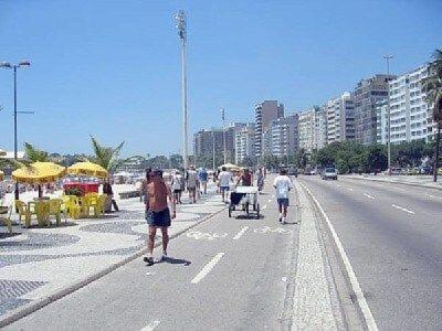 Colado Na Com Mini Varanda. Rio de Janeiro