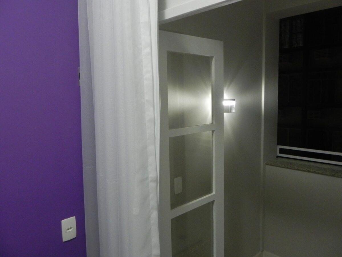 Colado Na Com Mini Varanda. Apartamento Rio de Janeiro