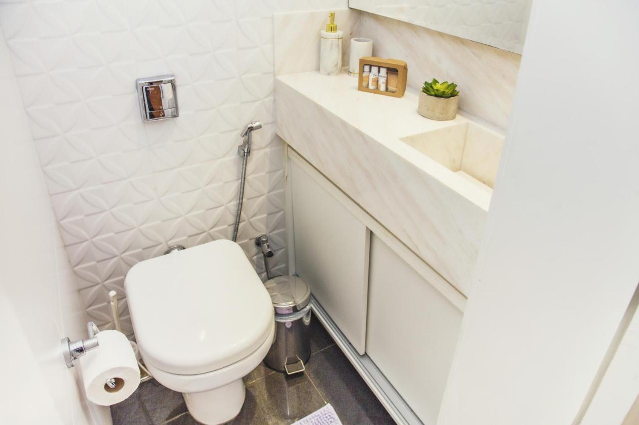 Apartment Agradavel No Leme - 100m Da Praia - Gs703 Z5