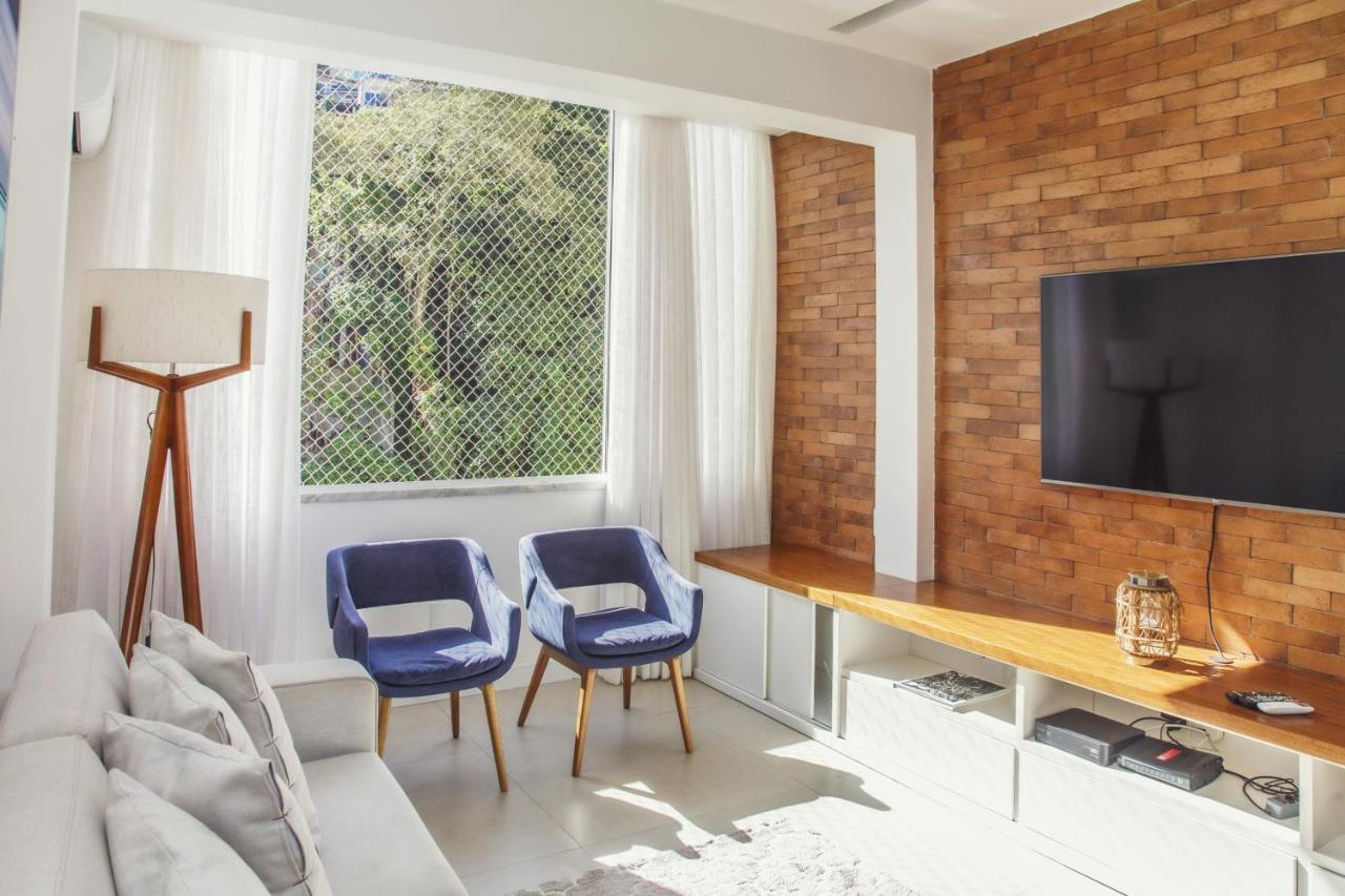 Apartment Agradavel No Leme - 100m Da Praia - Gs703 Z5 Rio de Janeiro