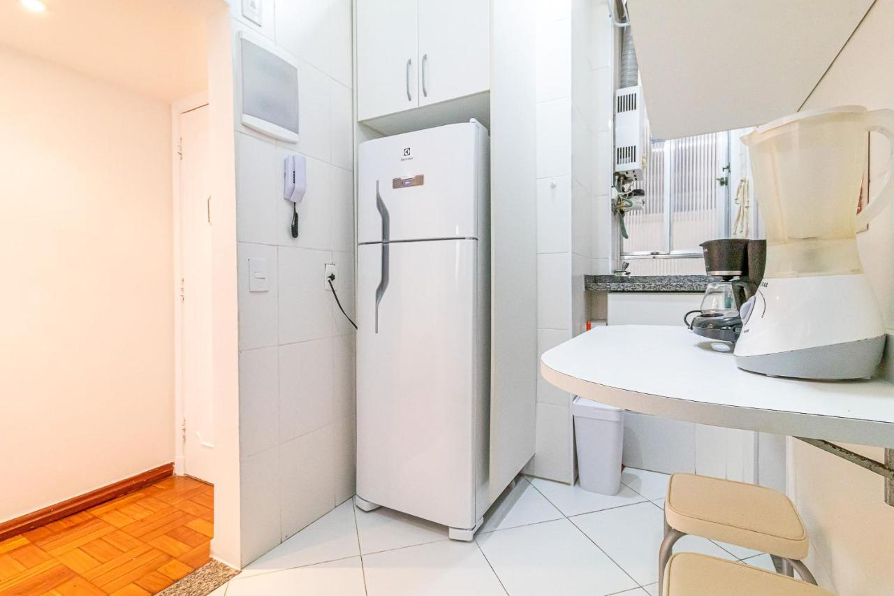 Vinicius De Moraes Ipanema Apartment *