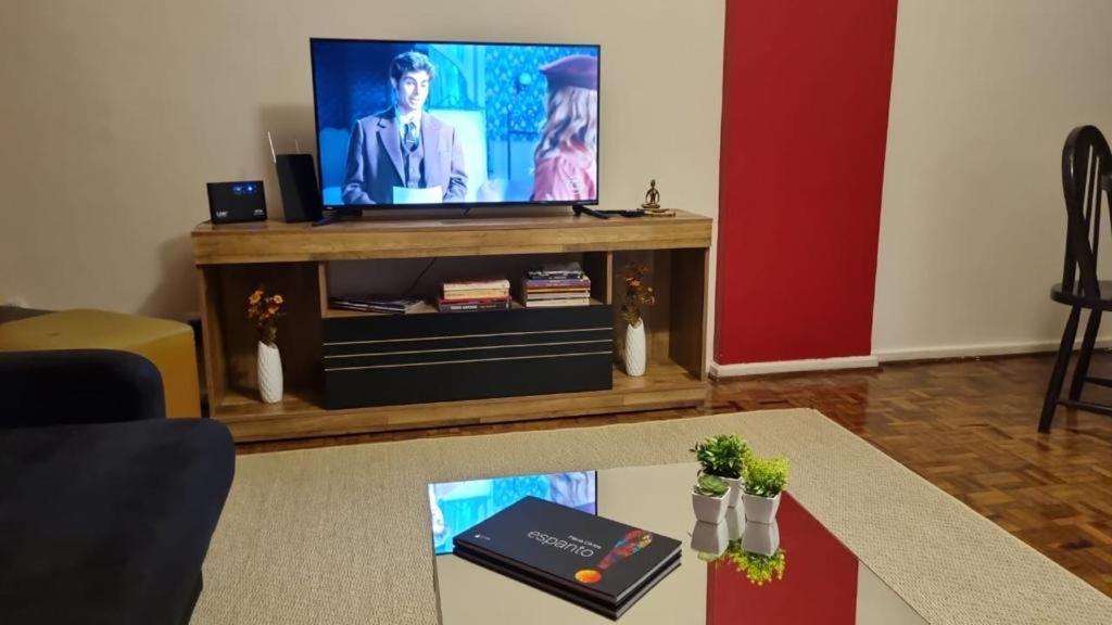 Amplo E Confortavel. Ar Condic, Wifi, Tv. Metro. Tijuca.