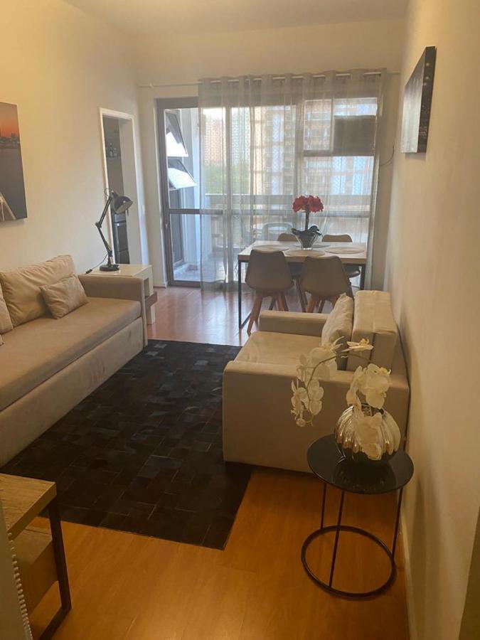 Apartamento Em Condominio Na Beira Da Da Barra Da Tijuca *