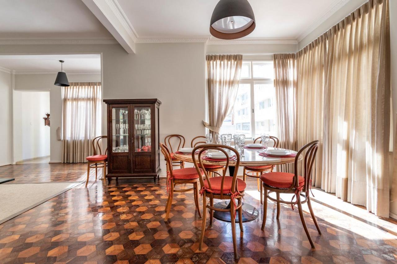 Apartamento Maravilha Em Copacabana - 100m Da - Fco501 Z3 Rio de Janeiro