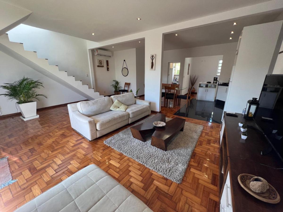 Large Penthouse Arpoador Rio de Janeiro