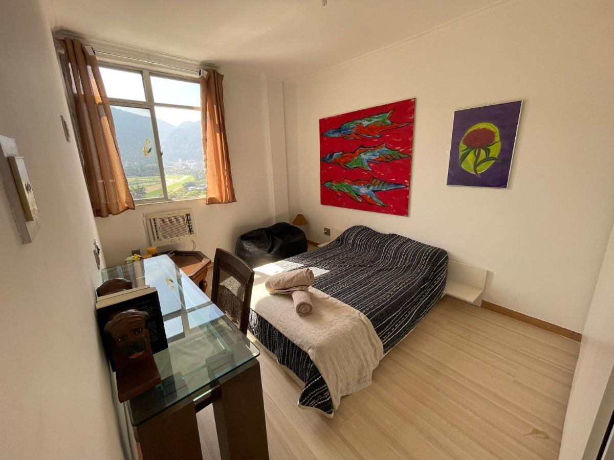 Amazing 3 Bedroom In Leblon * Rio de Janeiro