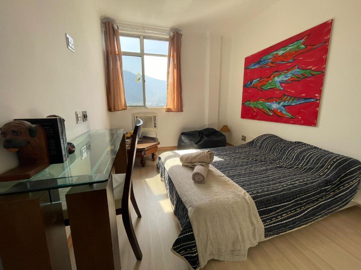 Apartment Amazing 3 Bedroom In Leblon Rio de Janeiro