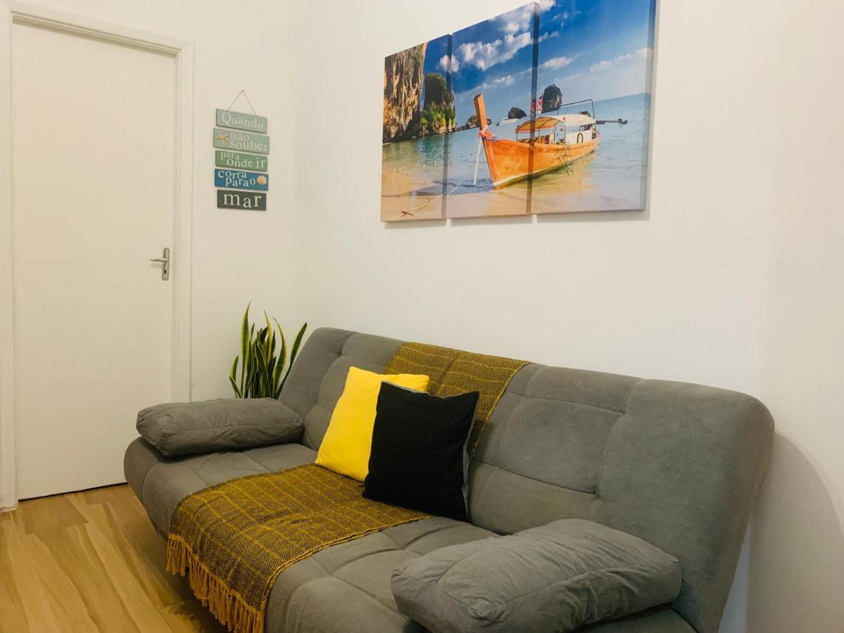 Casa de Férias Copacabana Qt E Sala A 3 Quadras Da E Do Metrô - 250 Mb *