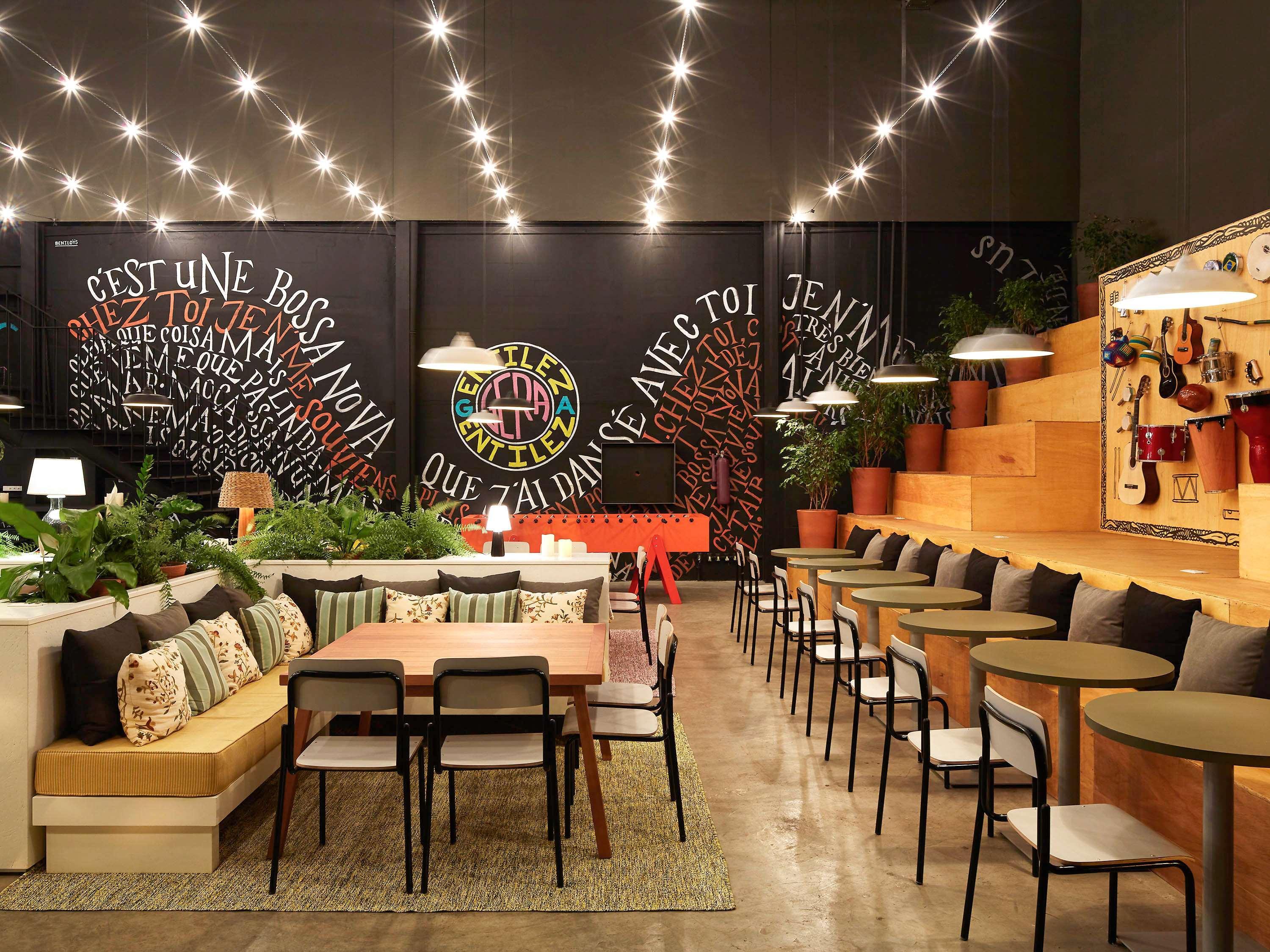 Hotel Mama Shelter 4*