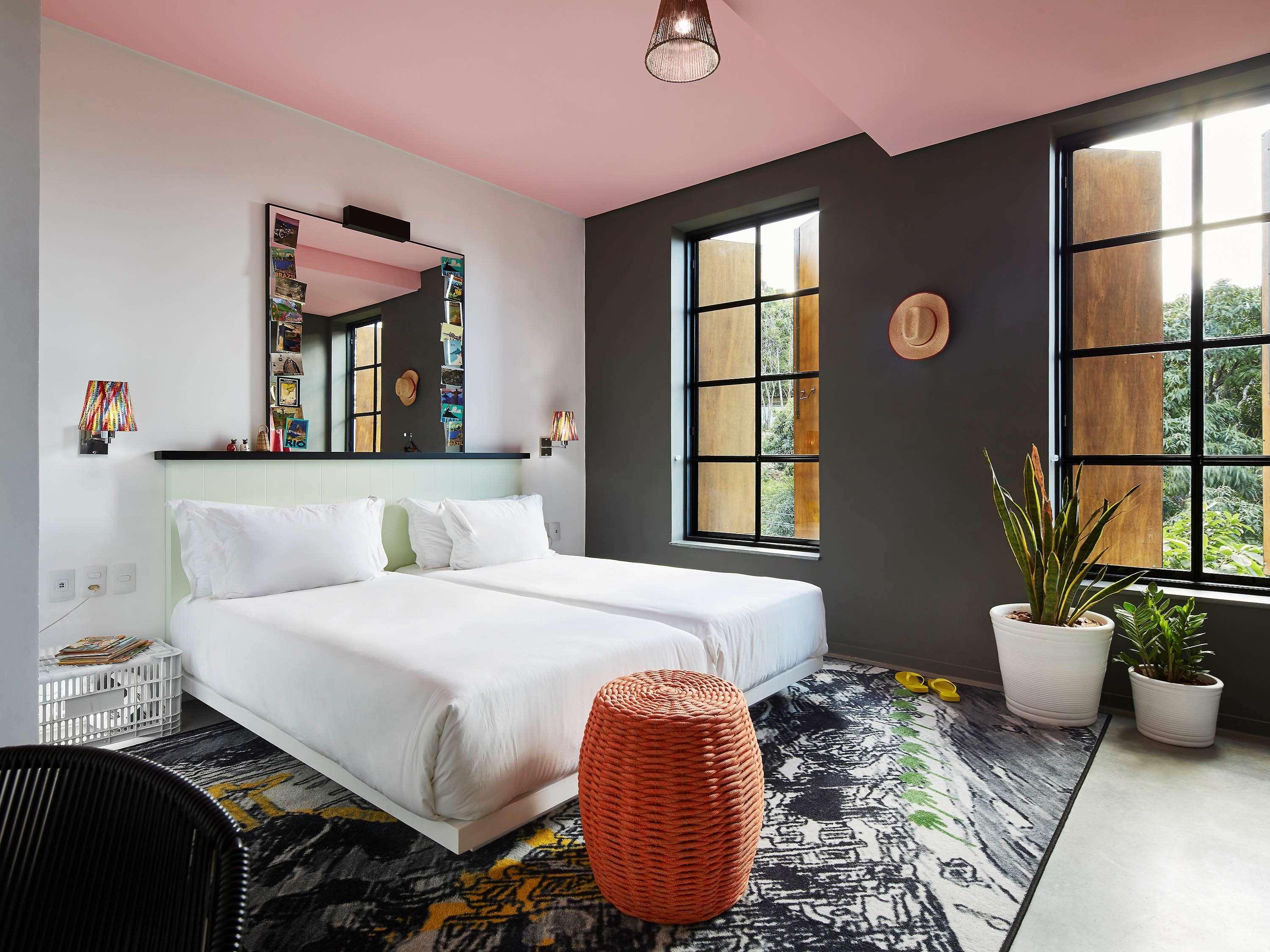 Mama Shelter Hotel 4*
