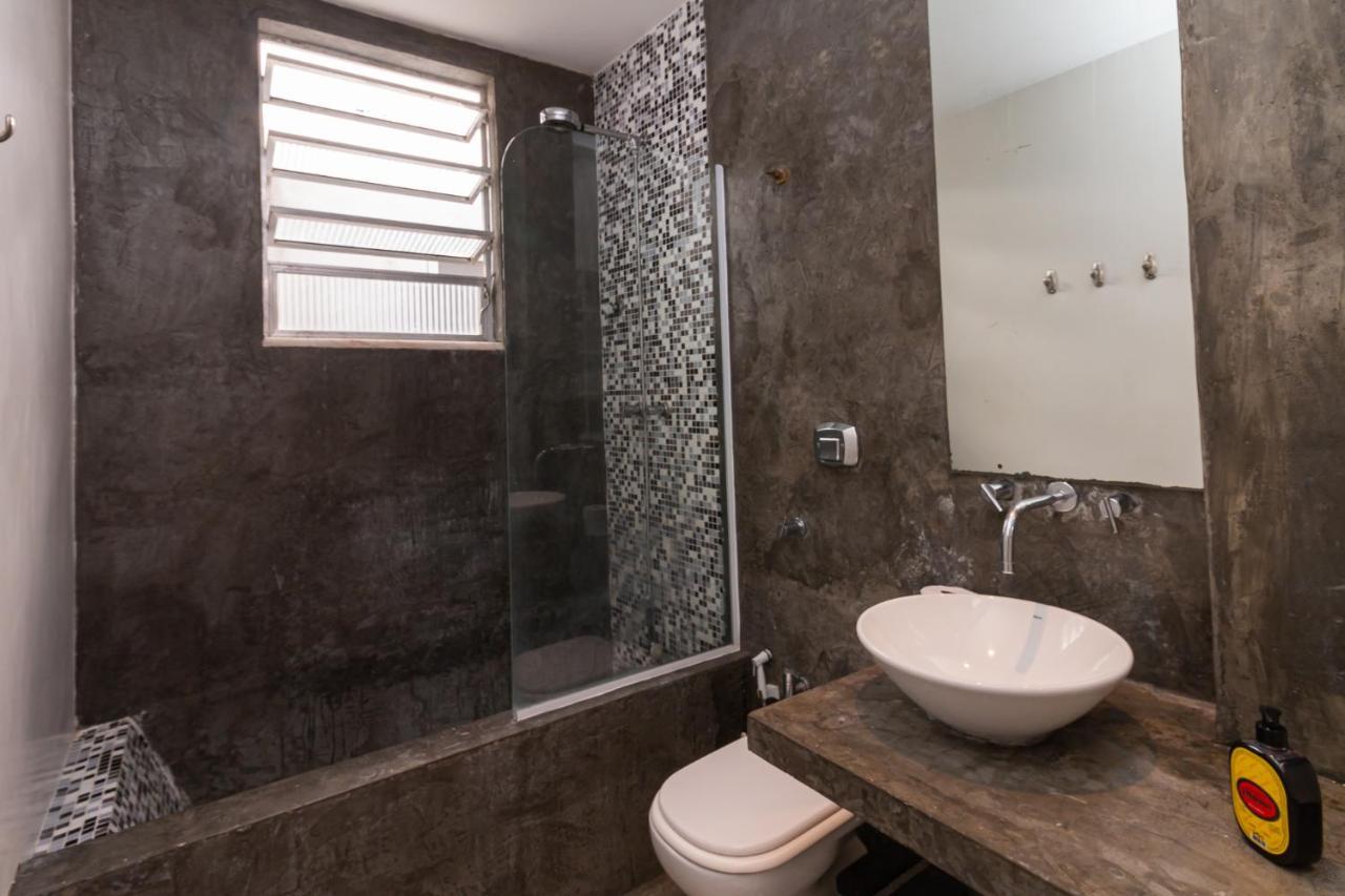 One Bed Fully Climatized Favela Experience 240mb Wifi With Laundry Rio de Janeiro