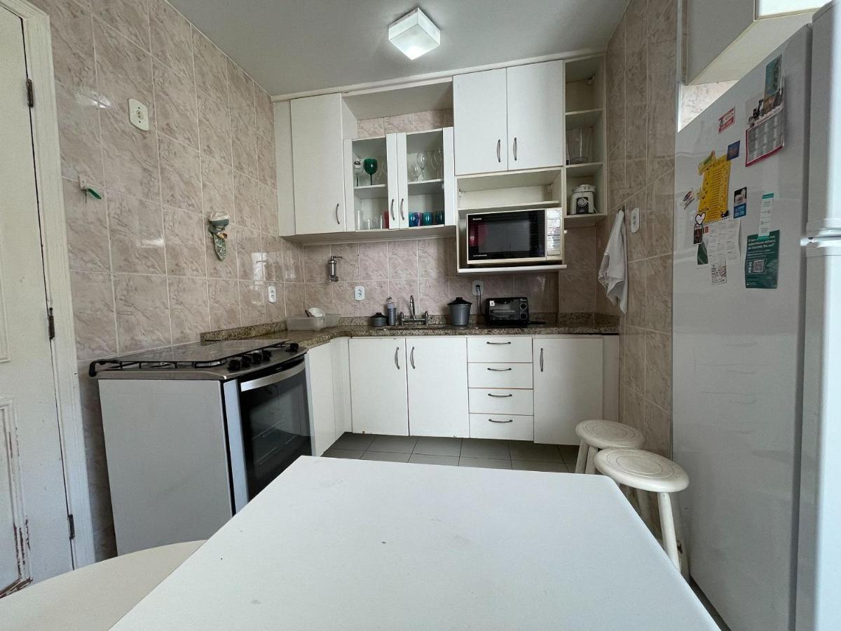 2qtos: Copacabana, Ipanema E Metro! Apartamento *