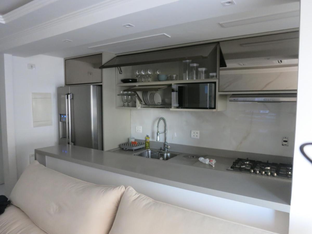 Apartamento Apartamento Luxuoso Com Infra Completa Proximo A Praia Da Barra Da Tijuca Rio de Janeiro