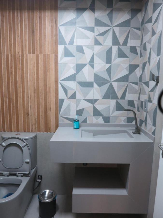 Apartamento Apartamento Luxuoso Com Infra Completa Proximo A Praia Da Barra Da Tijuca *