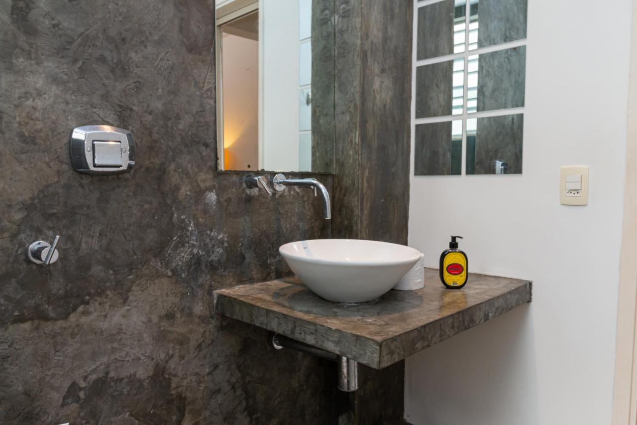 One Bed Fully Climatized Favela Experience 240mb Wifi With Laundry *
