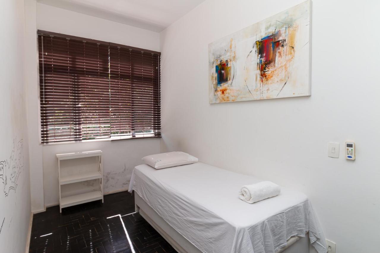Apartamento One Bed Fully Climatized Favela Experience 240mb Wifi With Laundry *
