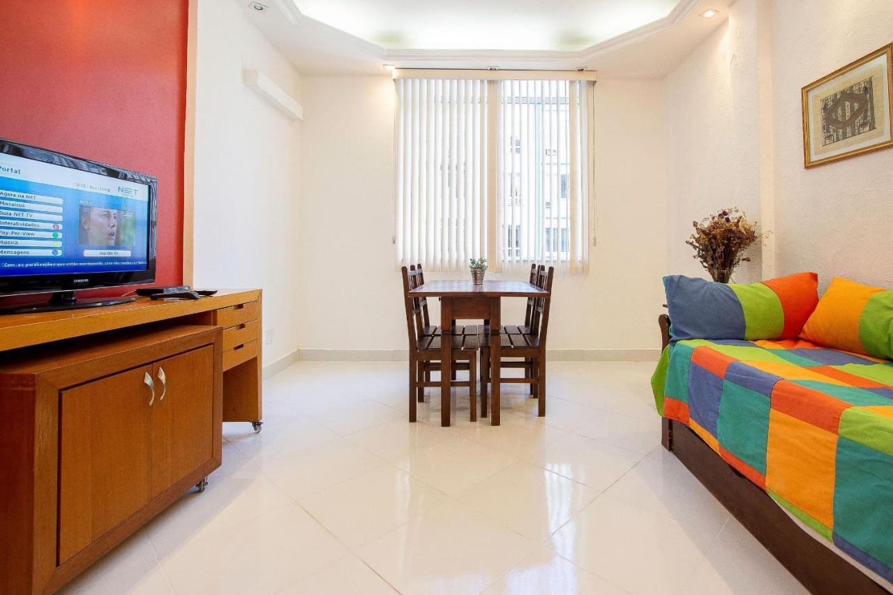 Apartamento 2qtos: Copacabana, Ipanema E Metro! *