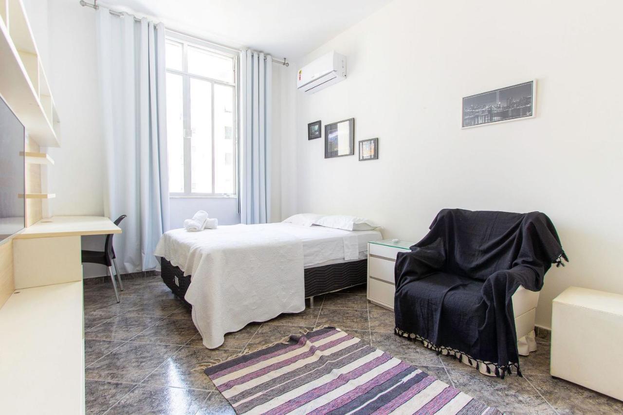 2qtos: Copacabana, Ipanema E Metro! Apartamento *