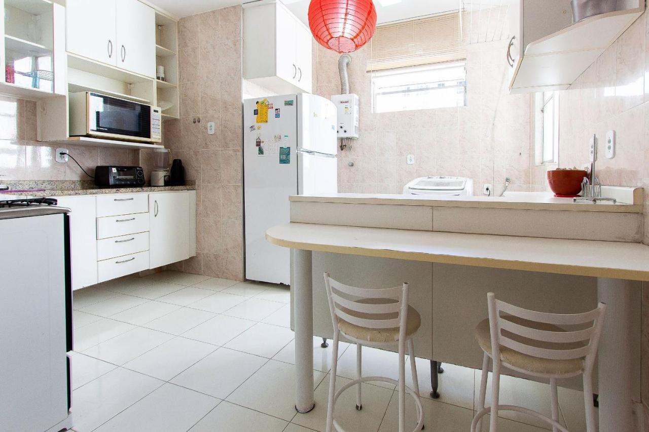 2qtos: Copacabana, Ipanema E Metro! Apartamento *