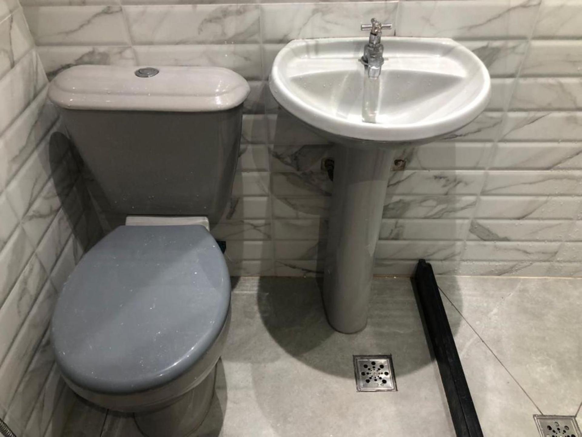 Entre Copacabana E Ipanema, 300 Metros Da Praia, Entre Postos 5 E 6 Apartamento *
