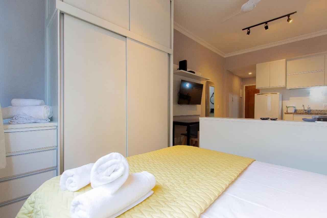 Line Rio: Copacabana Moderno Studio C/ Internet 500mbps, Smart Tv
