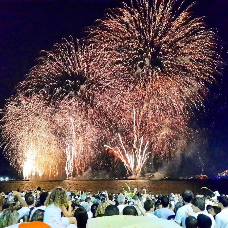 Rua Bolivar, Nº 154, Copacabana - Pertinho Da Praia Mais Famosa Do Mundo - Excelente Custo Benefício Para Finais De Semana, Feriados, Réveillon 2022, Carnaval 2023 *