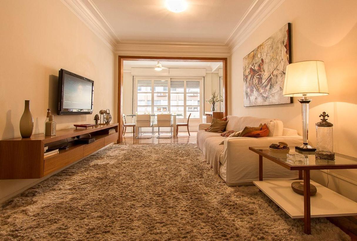 Apartamento Amplo, Exclusivo E Proximo Ao Mar De Copacabana