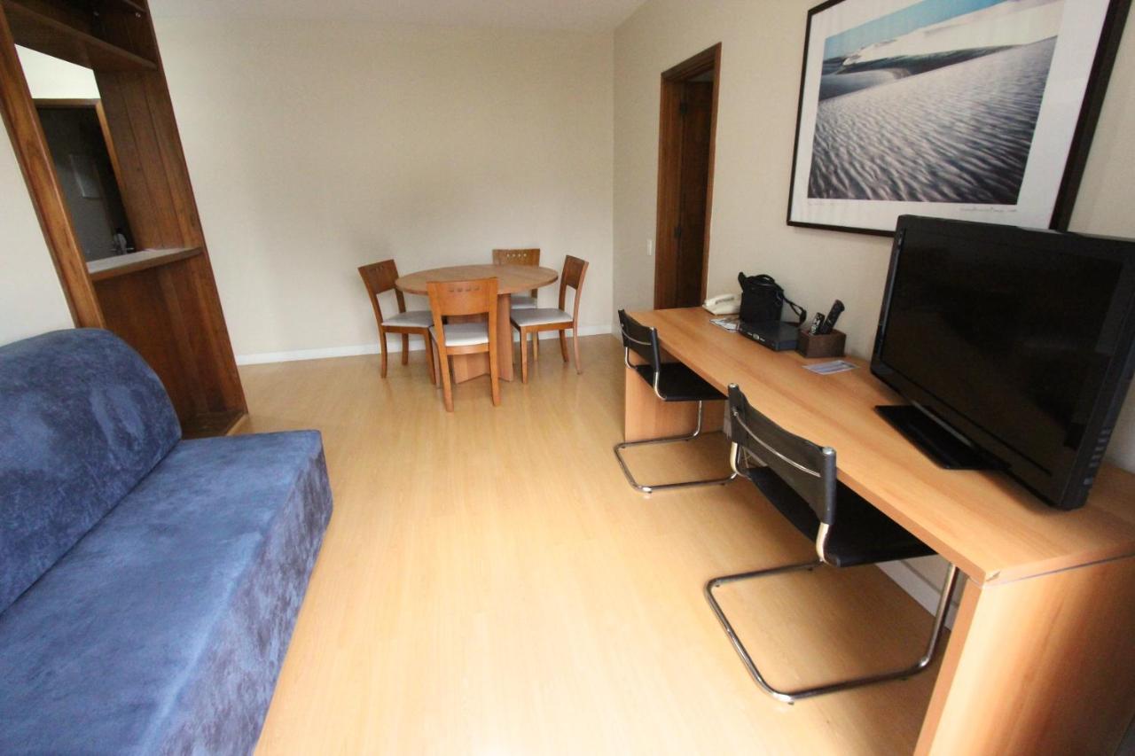 Service's Aparthotel