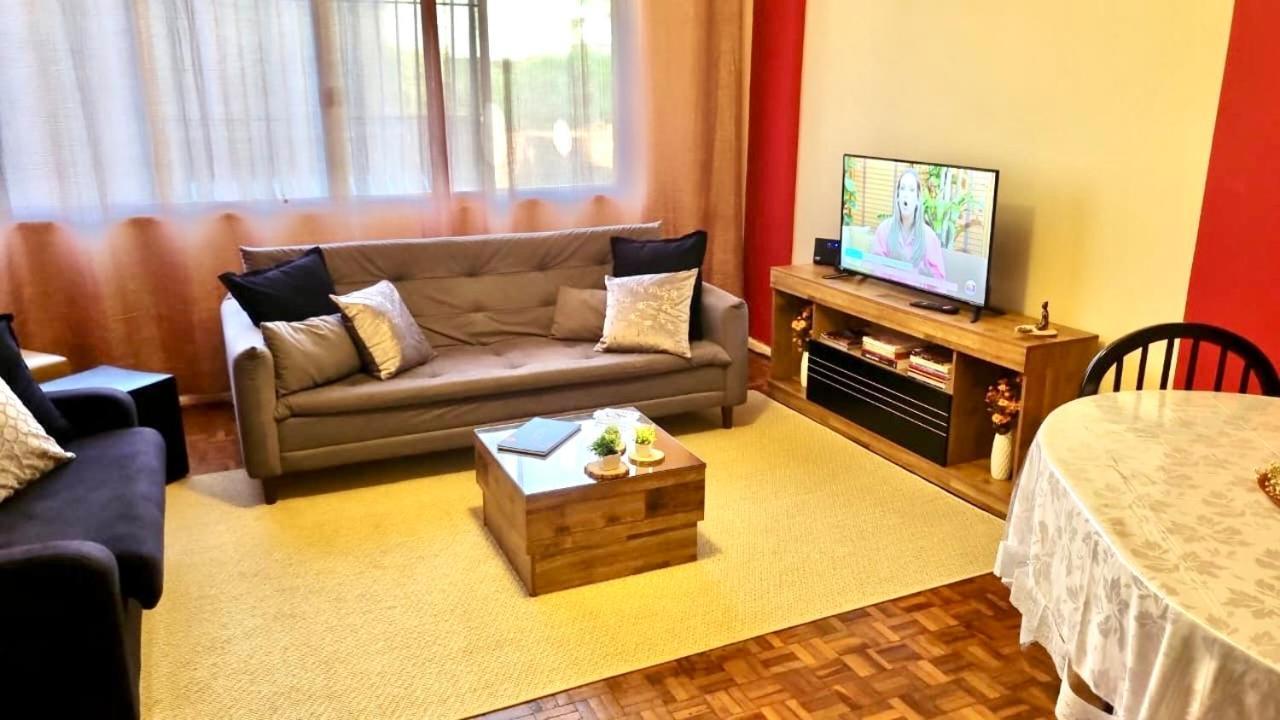 Amplo E Confortavel. Ar Condic, Wifi, Tv. Metro. Tijuca. Apartamento *