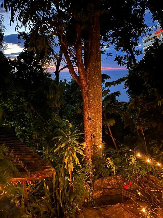Amazing Forest House In The City! Private Guest - Double Casa de férias *