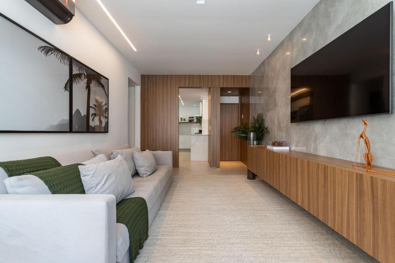 Agradavel Em Ipanema - 2 Completas - J303 Z2 Apartamento *