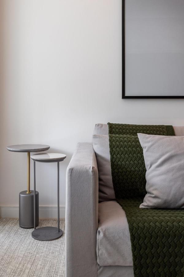 Agradavel Em Ipanema - 2 Completas - J303 Z2 Apartamento *