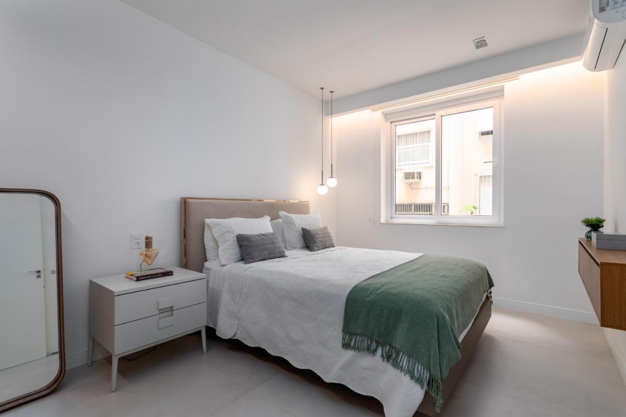 Apartamento Agradavel Em Ipanema - 2 Completas - J303 Z2 Rio de Janeiro