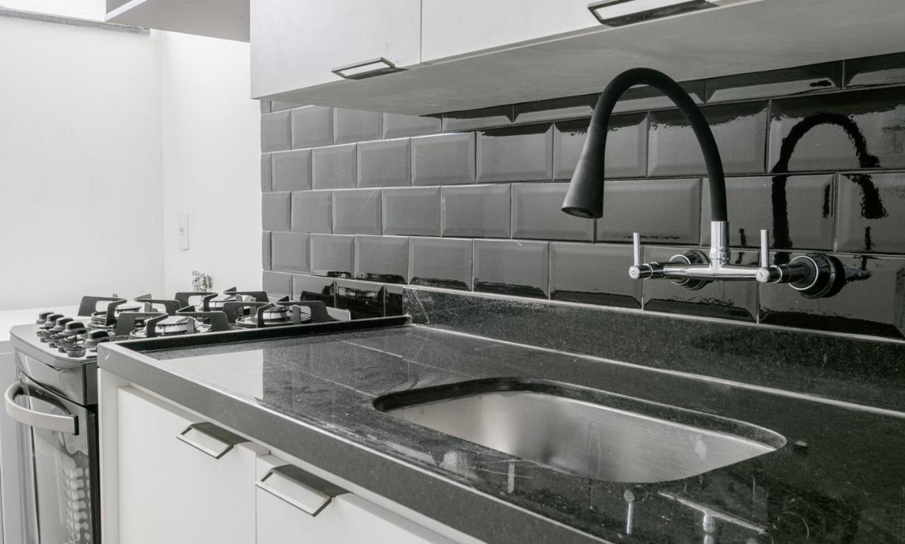 Tabas Lindissimo Ape 2 Quartos - Leblon Lb0032 Apartamento Rio de Janeiro