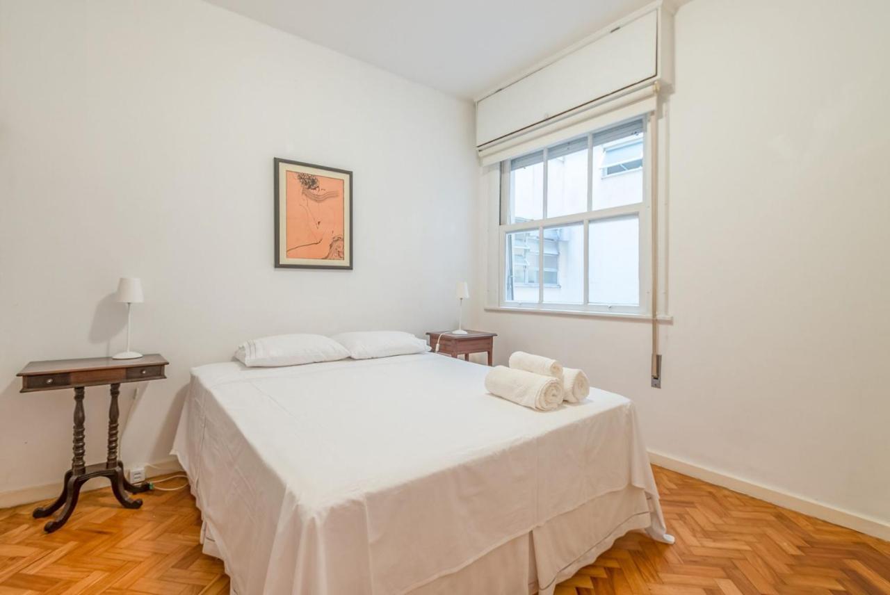 Apto Com Tv E Garagem Ao Lado Da Praia De Ipanema Apartamento