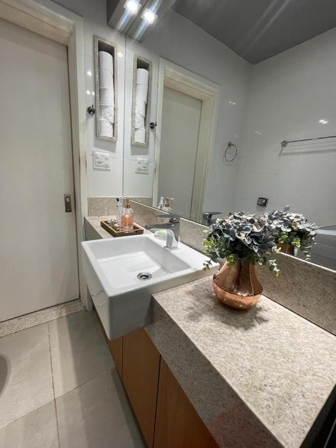 Lindo Apartamento Mobiliado, Uma Quadra Da Praia! Rio de Janeiro