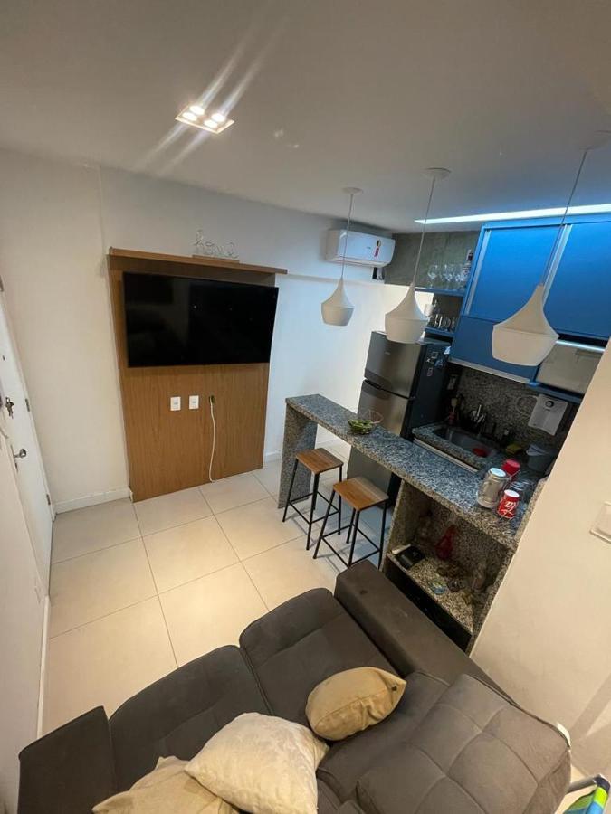 Lindo Apartamento Mobiliado, Uma Quadra Da Praia! Apartamento