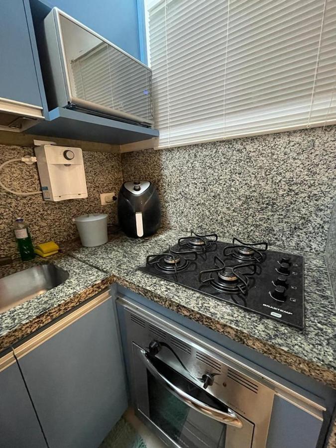 Apartamento Lindo Apartamento Mobiliado, Uma Quadra Da Praia! *