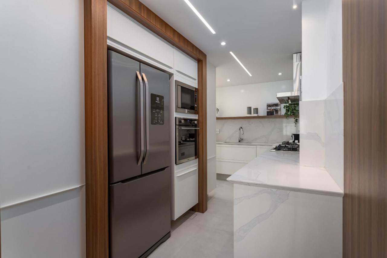 Agradavel Em Ipanema - 2 Completas - J303 Z2 Apartamento