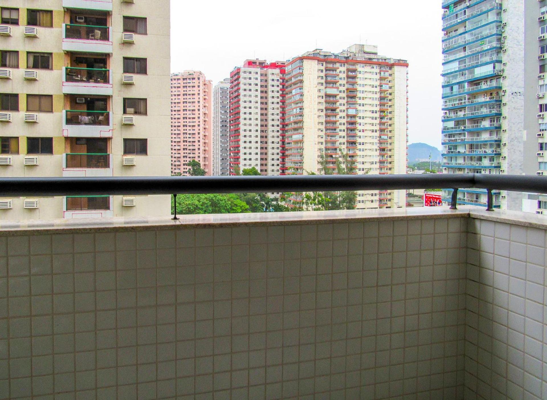 Apartment Apto C Wifi A 7 Min Da Praia Da Barra Da Tijuca Rj *