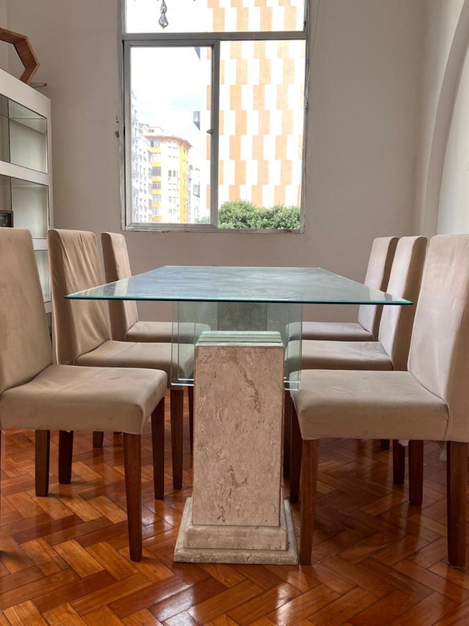 Apartamento Completo A 200 Metros Da Praia Em Copacabana Apartamento Rio de Janeiro