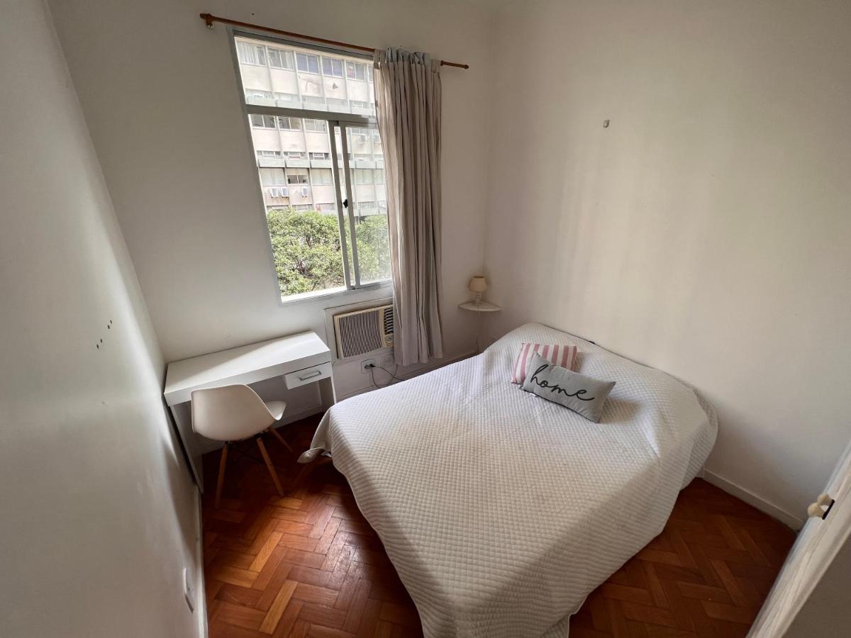 Apartamento Completo A 200 Metros Da Praia Em Copacabana Rio de Janeiro