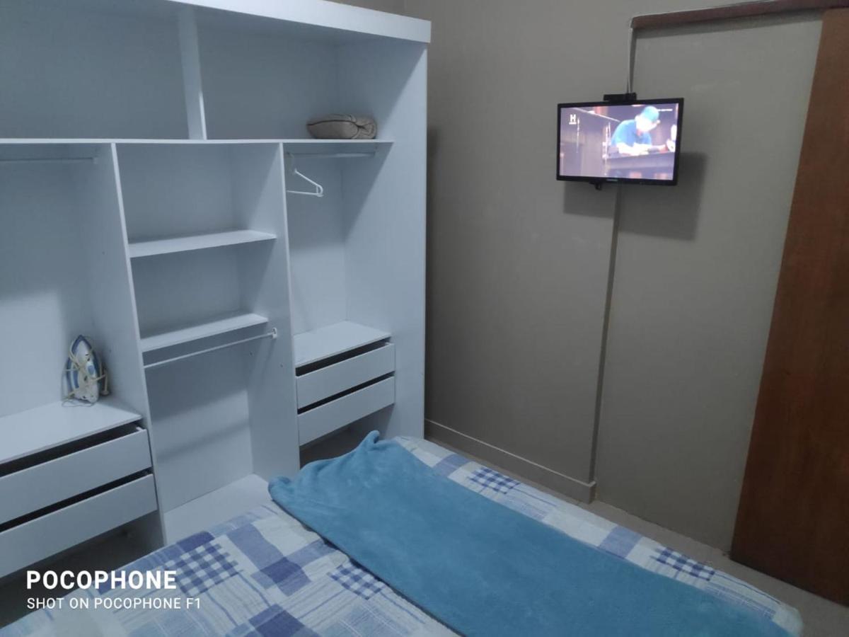Apartamento Em Copacabana Na Quadra Da Praia Apartamento *