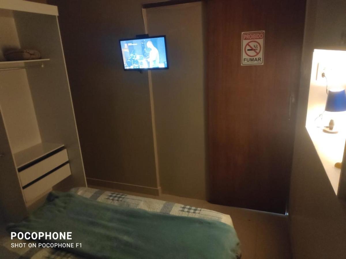 Apartamento Em Copacabana Na Quadra Da Praia Apartamento