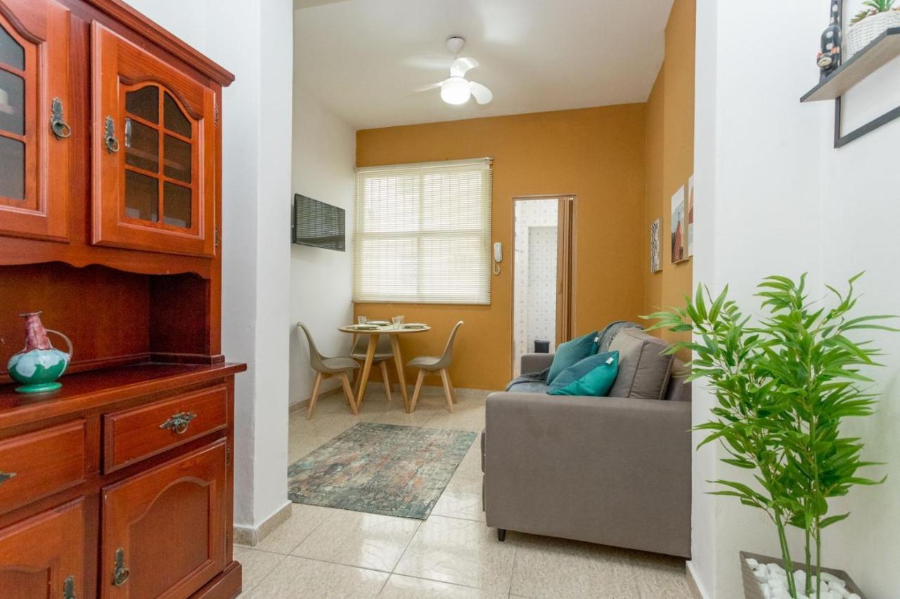 Apartment Copacabana Comfort: Beachside Retreat With Modern Amenities Rio de Janeiro