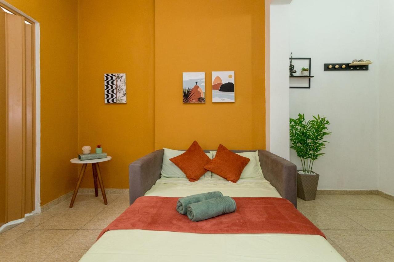 Copacabana Comfort: Beachside Retreat With Modern Amenities Apartment Rio de Janeiro