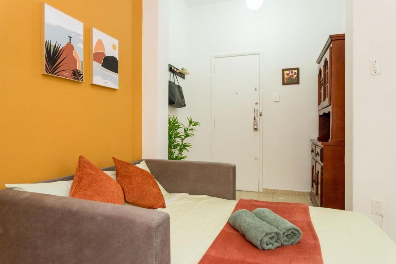 Copacabana Comfort: Beachside Retreat With Modern Amenities Apartment *